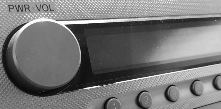 The volume button on a car radio