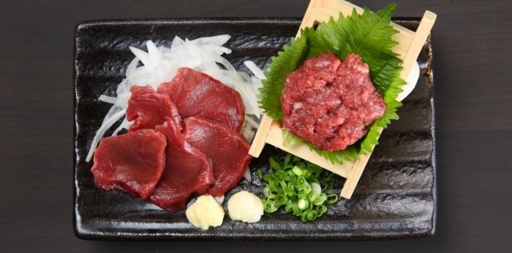 Raw horse meat cuts