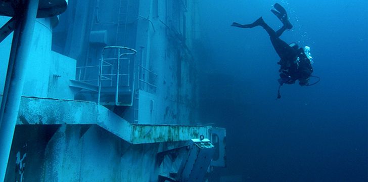 Amazing Diving at this Artificial Reef