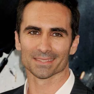  Nestor Carbonell