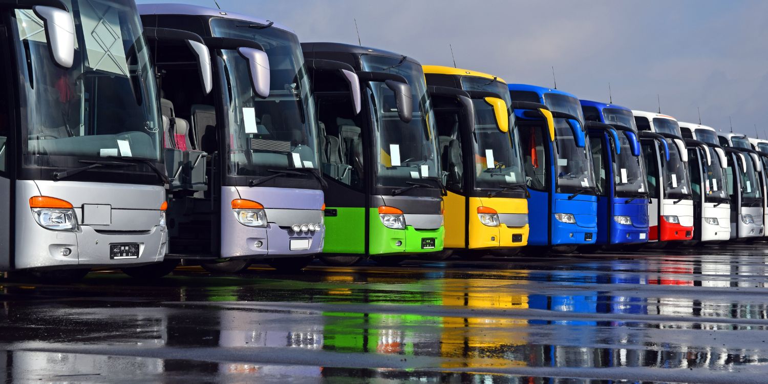 10 Bustling Facts About Buses - The Fact Site