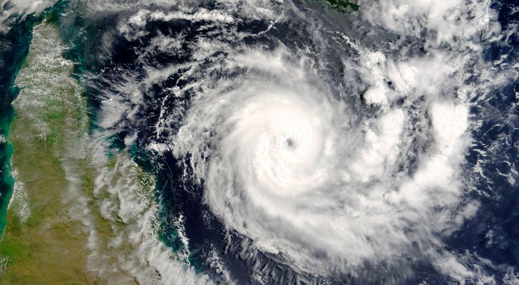 A large hurricane over the ocean about to make landfall